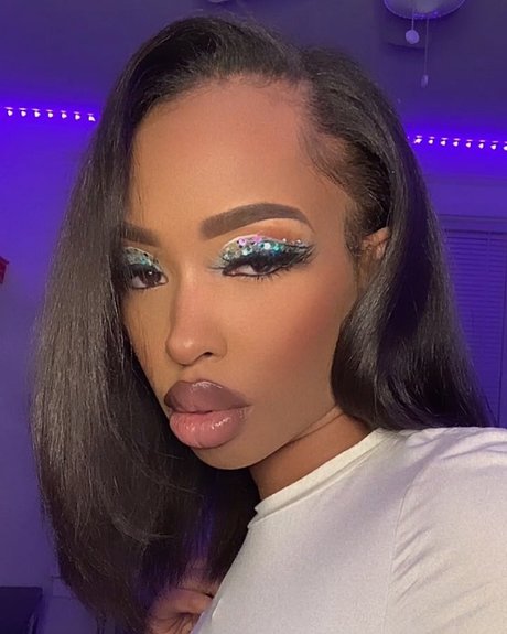 Domme Bentley porn onlyfans leaks