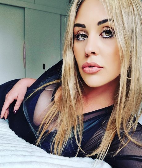 Elizabeth Lovec1 onlyfans porn