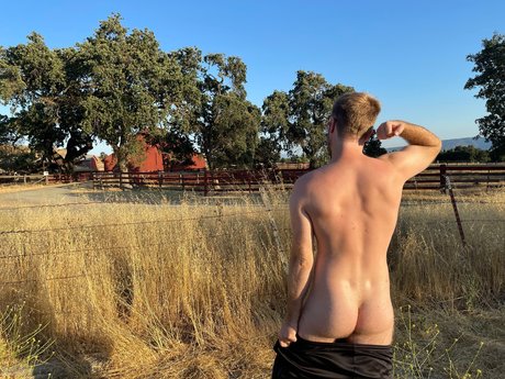 Farmer Adam onlyfans