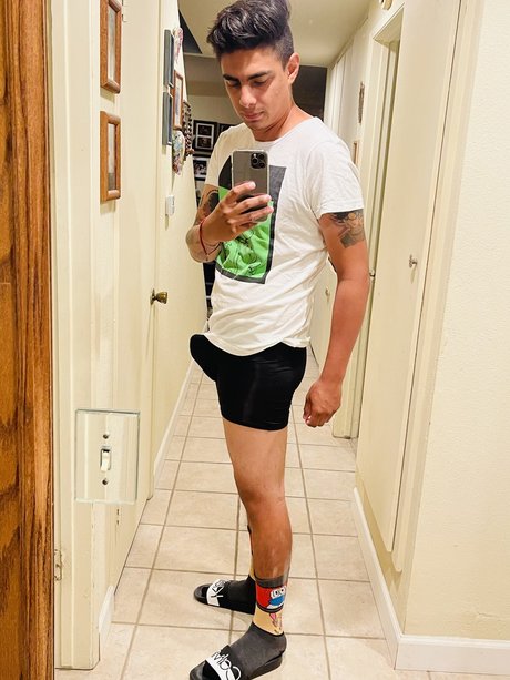 Raul Roca jr onlyfans naked leaked