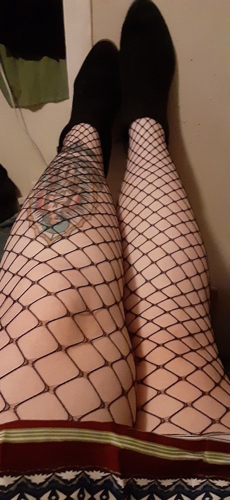 Naomi Leigh onlyfans naked pics