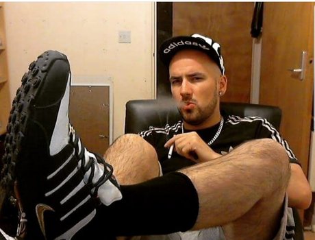 Chainsmoker onlyfans nude photos