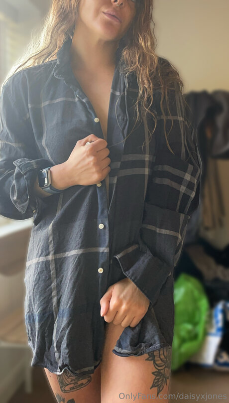 Daisy Jones FREE PAGE_ onlyfans leaks