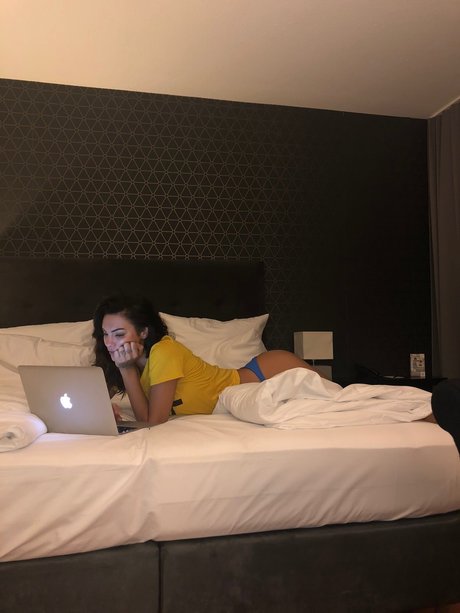 Chameen onlyfans model photos