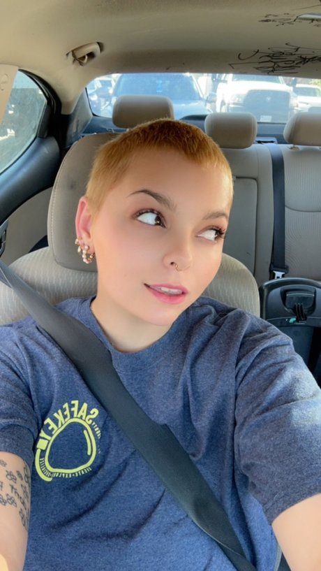 Cyyy Nichole onlyfans model