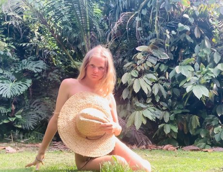 Amanda Blank onlyfans hot