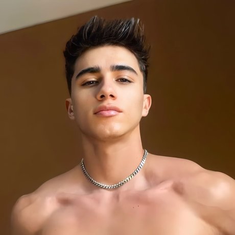 Nathan Luna onlyfans porn