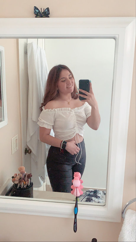 Natally Ortiz onlyfans content type