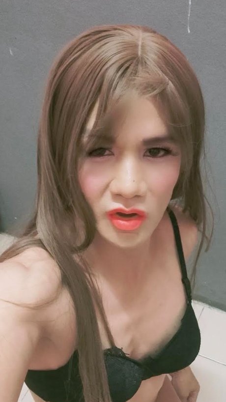 Izzy Emmy onlyfans leaked sex