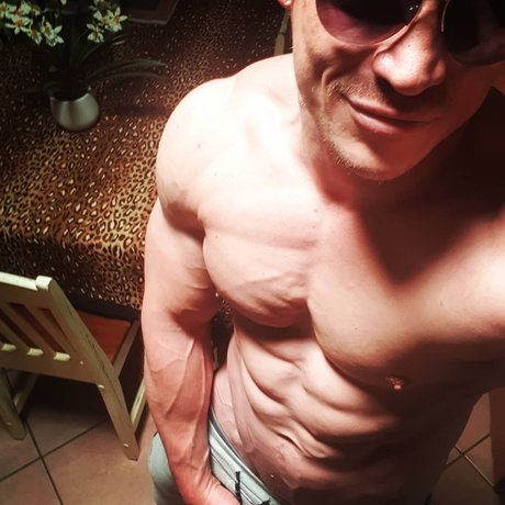 fila4000 only fans naked