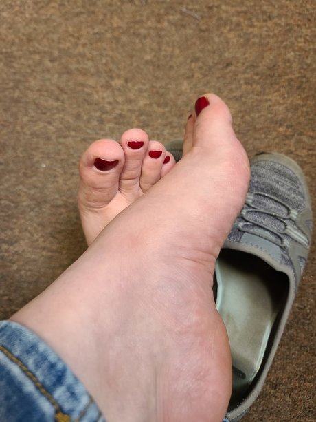 CurvyOHGoddess onlyfans model