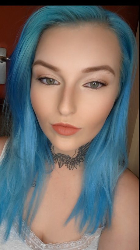 Thick chic onlyfans model images