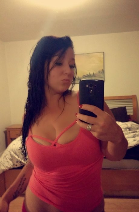 Curvysaxxxy only fans photos