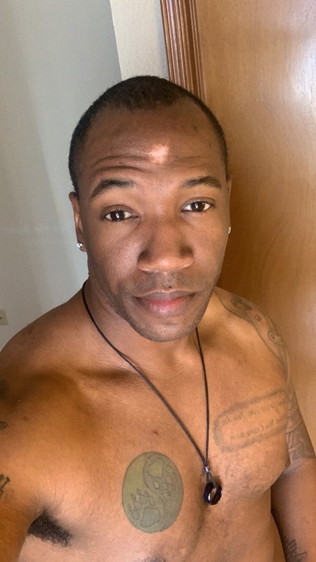 Inkedwolfpack onlyfans nude tits