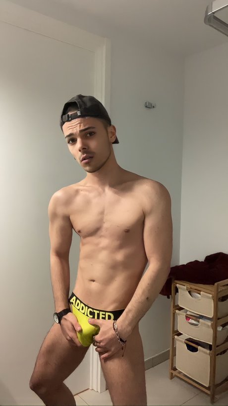 Nearb only fans pics