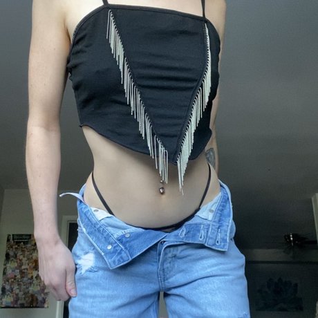 Blair Hadid onlyfans x