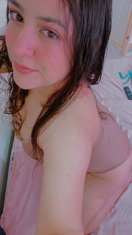 Angie Rousse onlyfans leakd