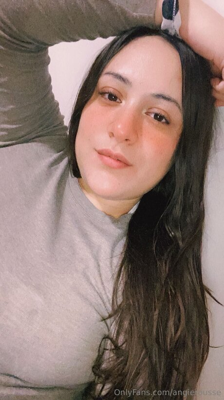 Angie Rousse en onlyfans