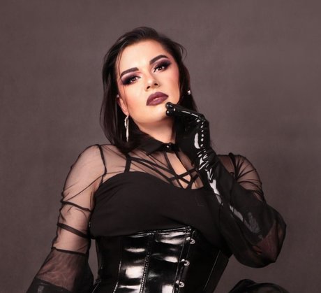 AllindaBack onlyfans porn leaks