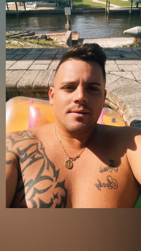 Donny Clasby onlyfans public photos