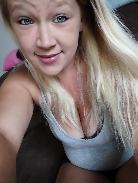 Countryyblondegirl leaked onlyfans pics