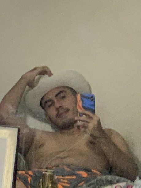 Elcarballom onlyfans explicit content