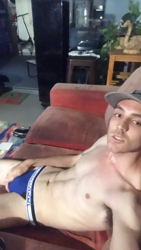 CremeBoi666 onlyfans nude tits