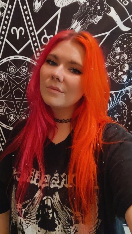 Eleanor Schattenk nig hot onlyfans