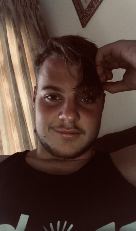 Nicolaas Storm nsfw onlyfans