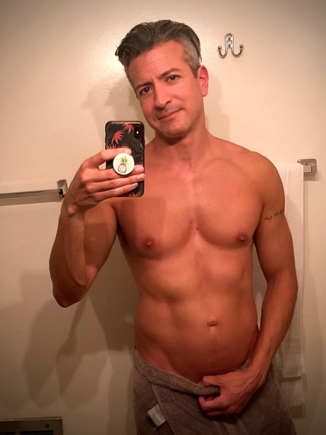 Nickropolis onlyfans strip