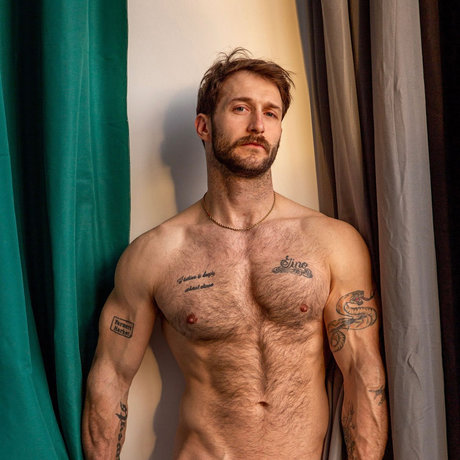 Nicholas Ryder onlyfans pics