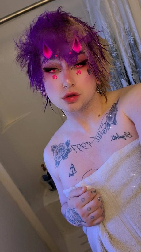 AVERY3K onlyfans leak porn