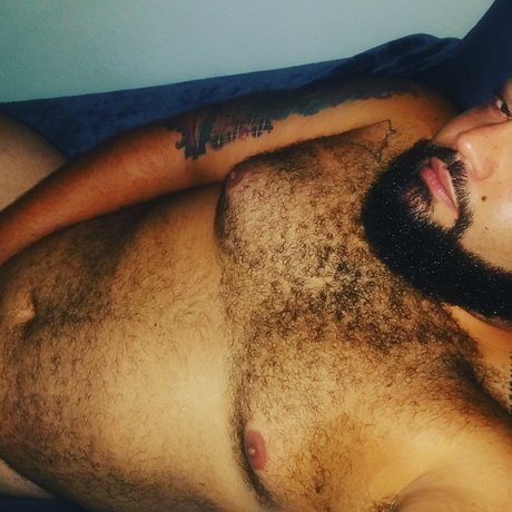Cuban Cub topless onlyfans