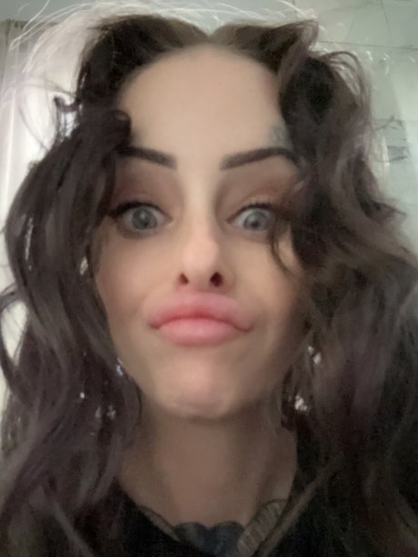 Nikki Malice onlyfans leaked porn