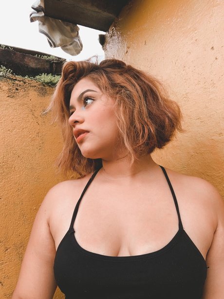 Nicolle Cornejo onlyfans leaked pictures