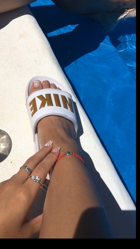 Feets beauty_ leaked onlyfans