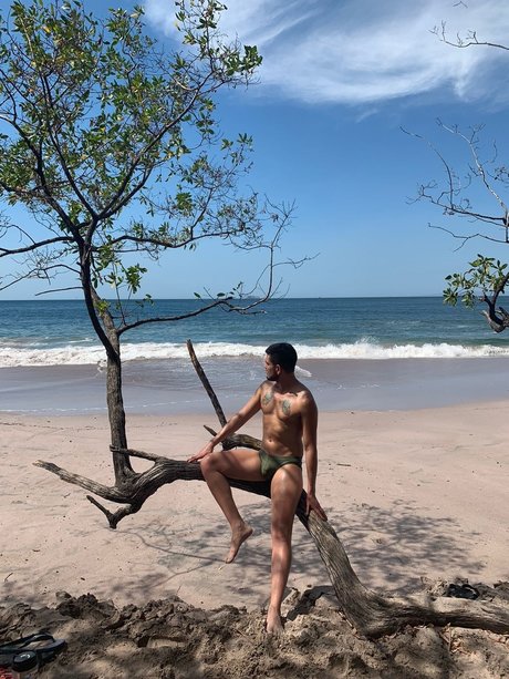 Alex Montenegro sextape onlyfans