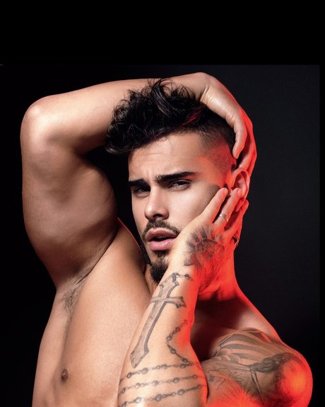 Alexis Descalzo castro nude onlyfans porn