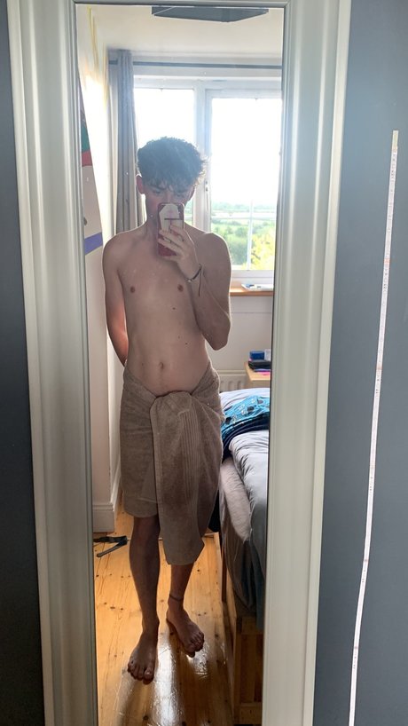 August Foxx leaked onlyfans xxx