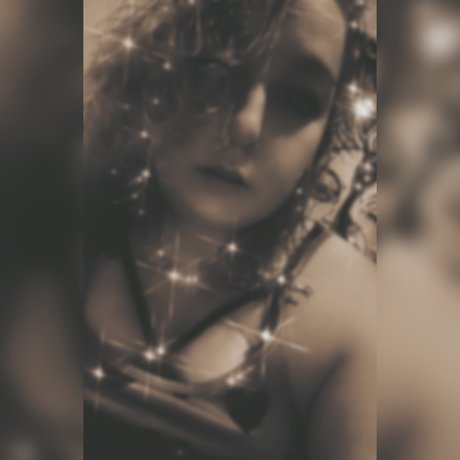 Crys Diamond naked onlyfans pics