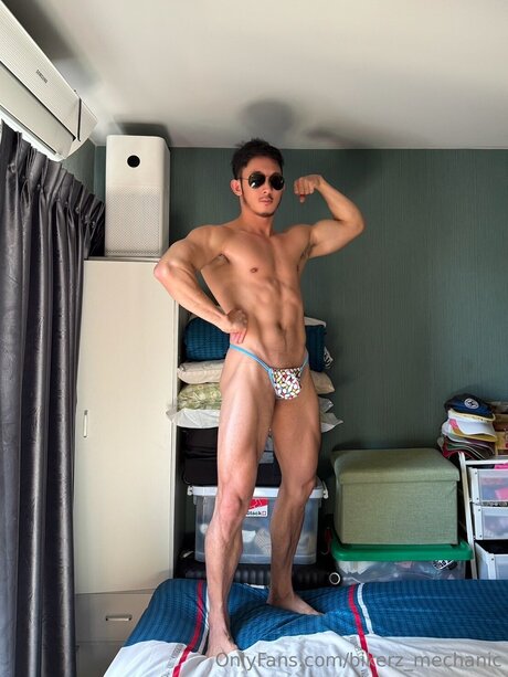 BANK nudes onlyfans leaks