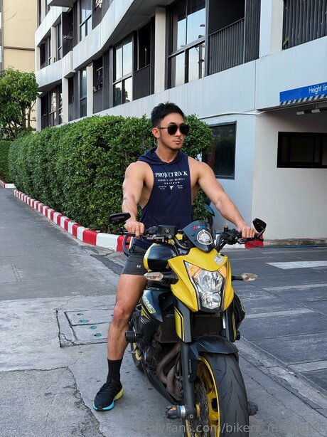 BANK leaked nude onlyfans