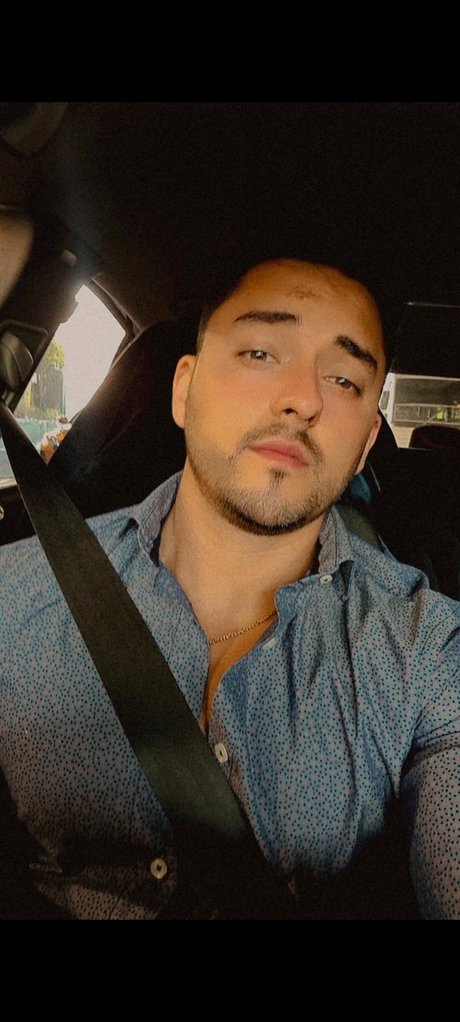 Alberto Magallan sex onlyfans