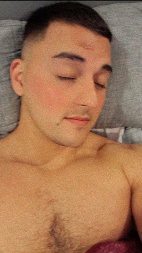 Alberto Magallan onlyfans star