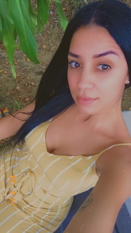 Ailen Cortez onlyfans archive