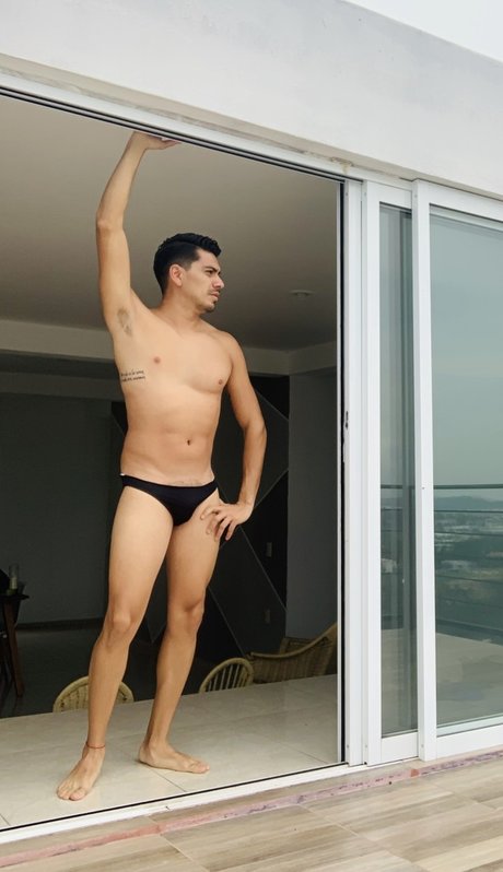 Alexis Rey nudes leaked onlyfans