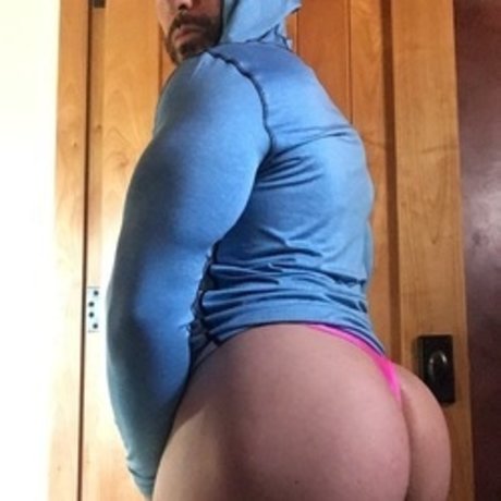 Nikolai Lovato onlyfans leaked photos