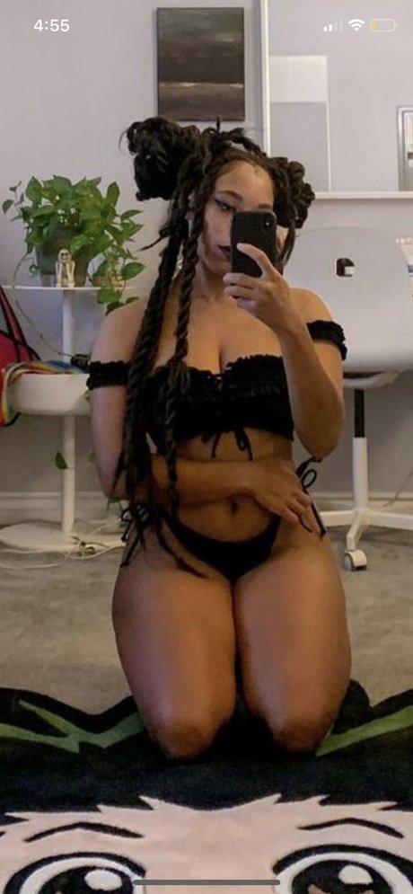 Kiera Please onlyfans leaks.