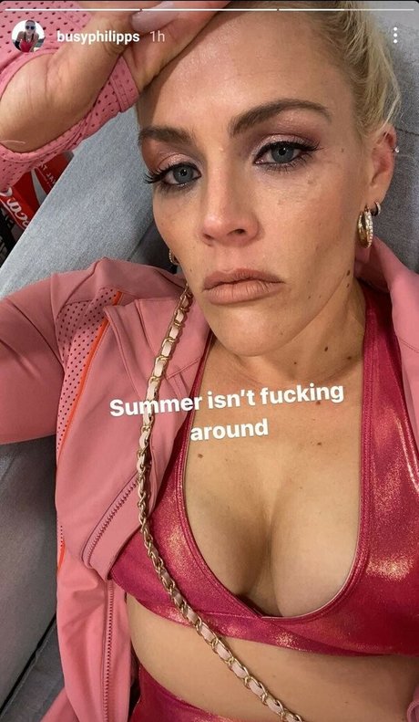 Busy Phillips onlyfans nude leaks
