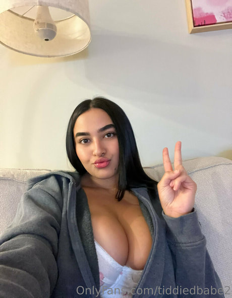 tiddiedbabe2 onlyfans full